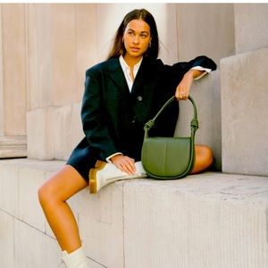 Charles Keith handbag 🫒🍸